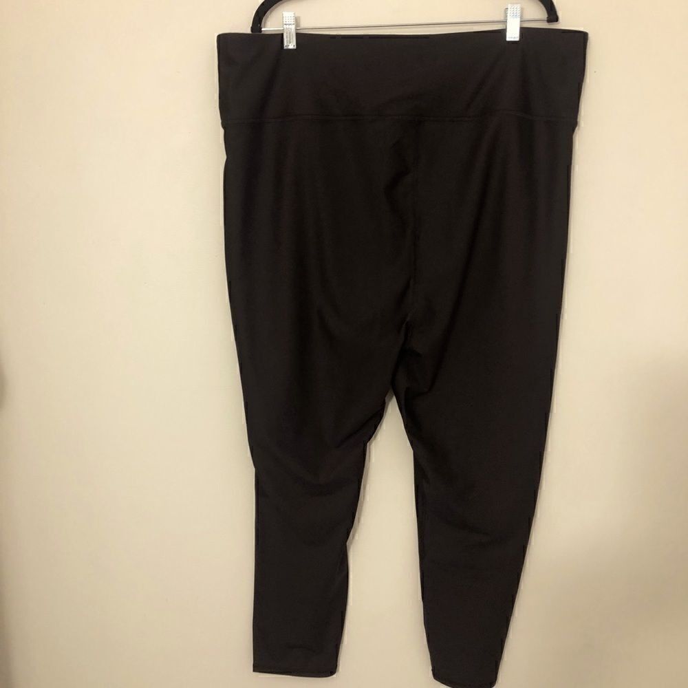 NWOT Front Lace Up Black 3X WAVVY Black Leggings